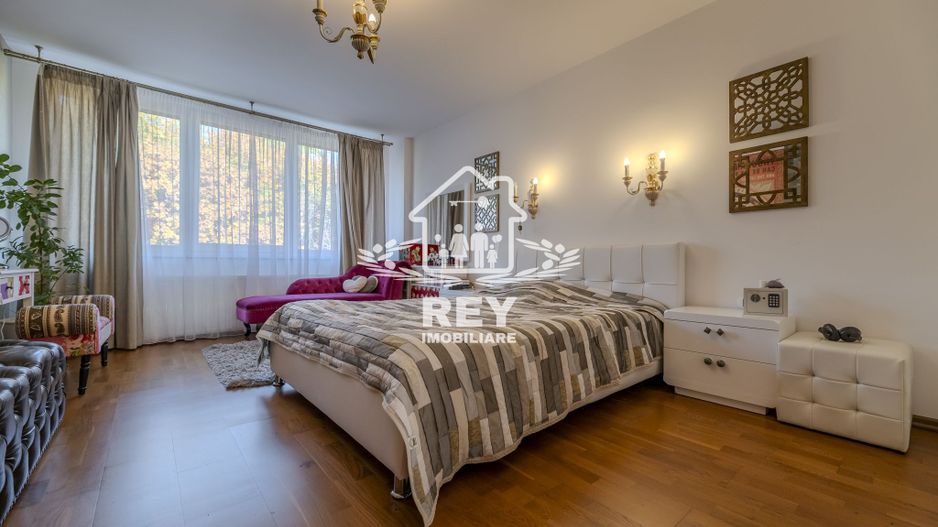 De Vânzare Vila Superba la liziera parcului Sub Arini - Poză 2