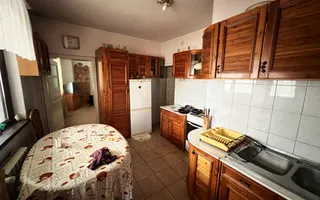 De-Vanzare-Case-16-Camere-400mp-Utili-1100mp-Teren-Sacele-Brasov - Poză 11