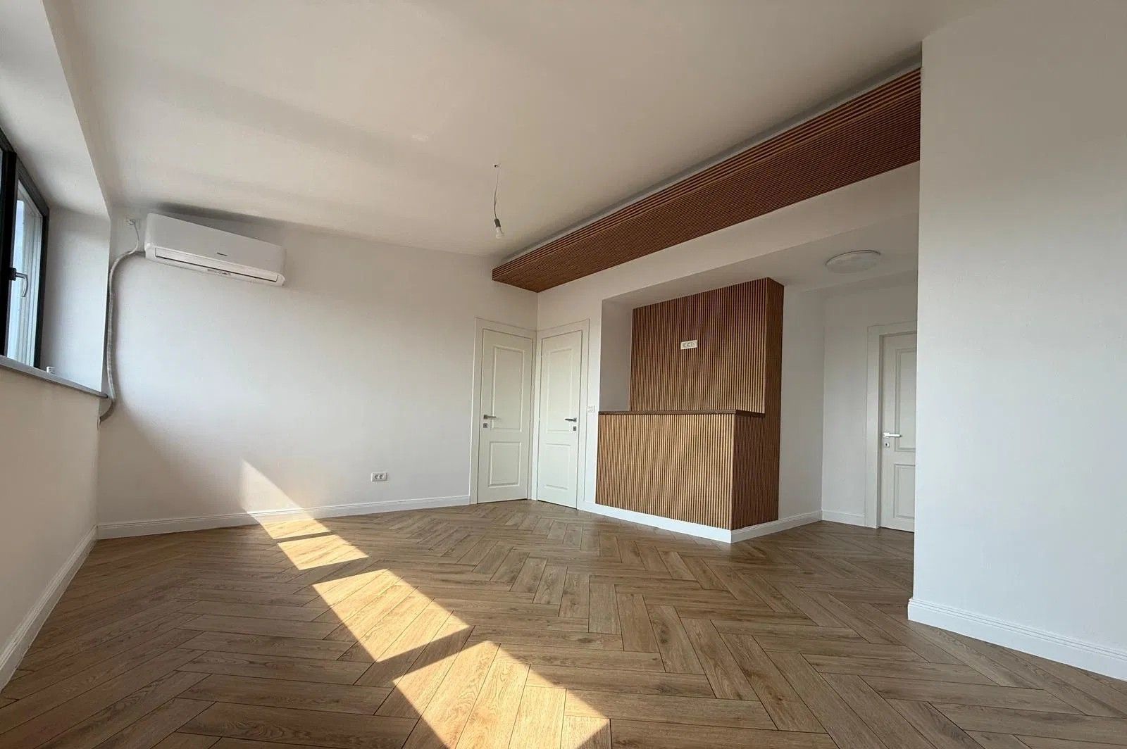 Apartament cu doua camere, Grivita-Domenii - Poză 2