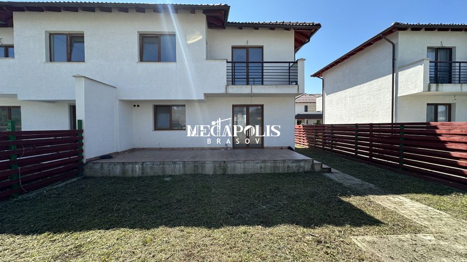 Intrarea in Sanpetru / Cartier Privat / Credit - Poză 25