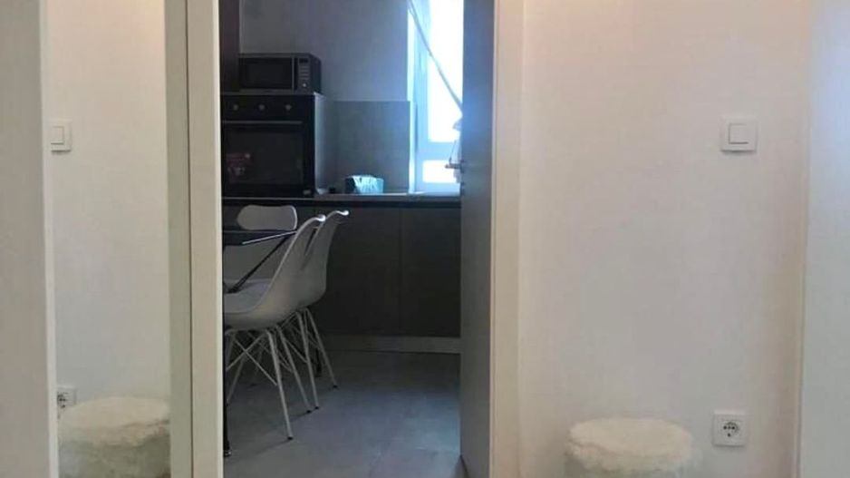 Apartament 2 camere, decomandat + loc de parcare - Poză 5