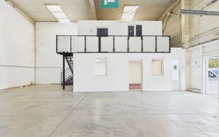 Hală cu suprafața de 167 mp în Arad - Poză 1