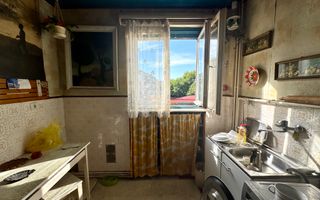 Apartament 3 camere | Etaj 3 | Zona Centrală - Poză 6