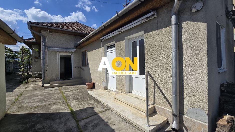 Casa Individuala, 4 Camere 1500mp Teren, Partos - Poză 3