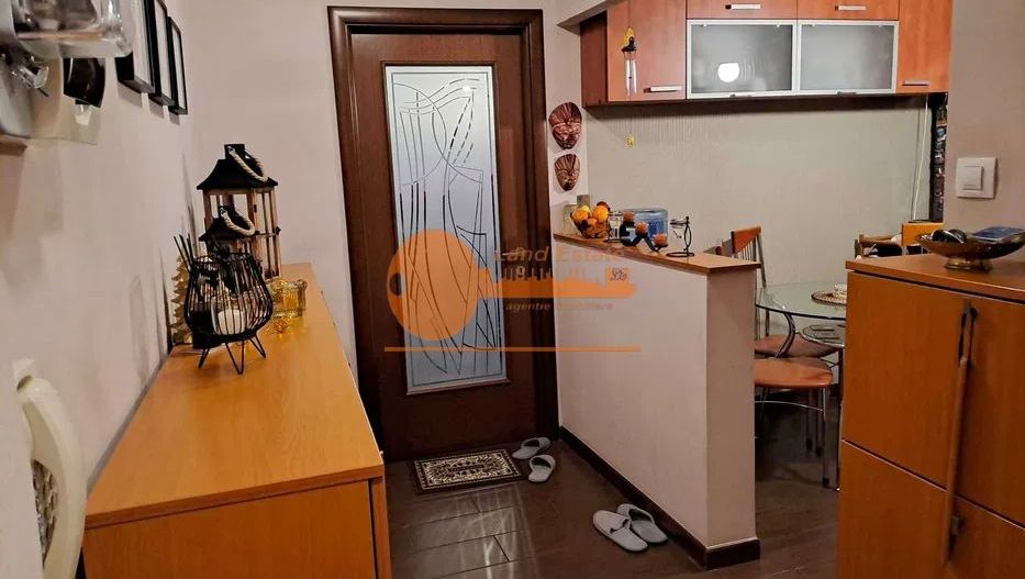 Apartament 3 Camere - Poză 1