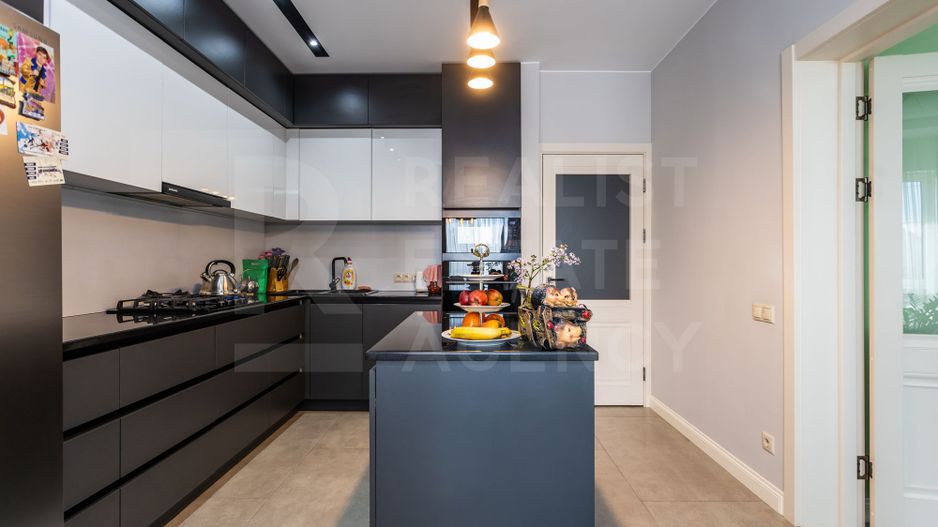 Vânzare, casă, 2 nivele, 230 mp+2,3 ari, str. Independenței, Bubuieci - Poză 4