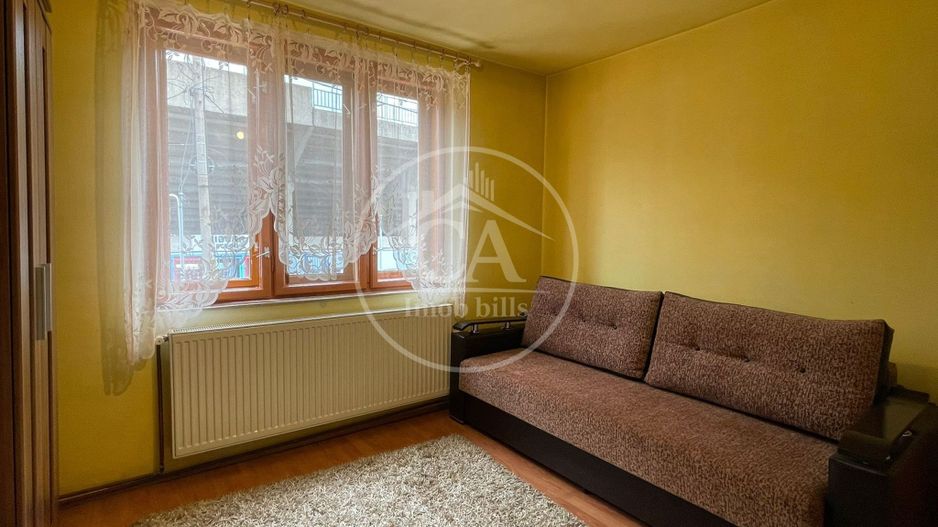 Casa de vânzare cu 8 camere de tip P+E+M in zona Rogerius, Oradea - Poză 17