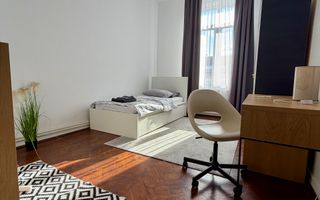 Apartament ultracentral cu 3 camere decomandat, Piața Unirii ! - Poză 3