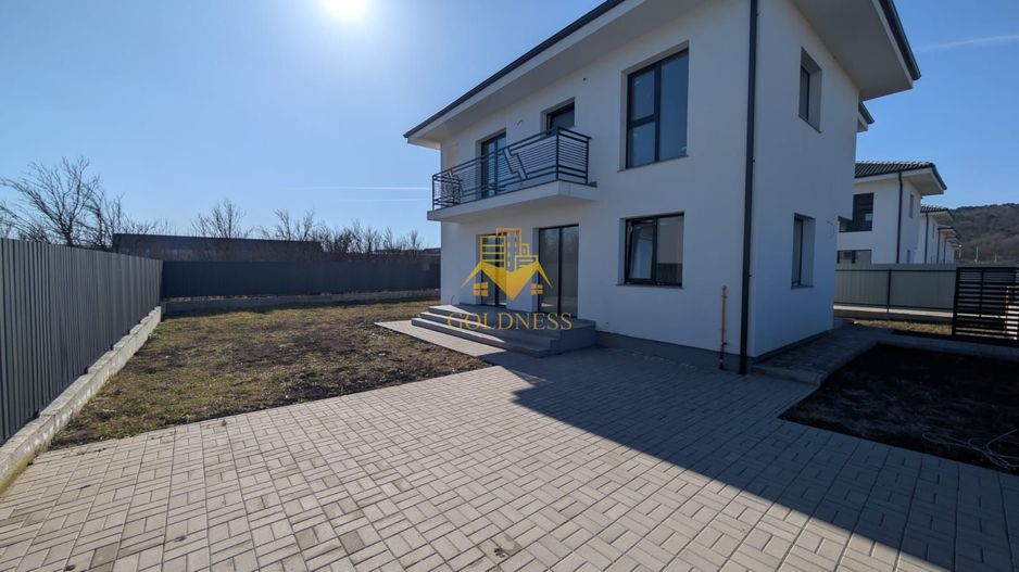 Casă individuală, 4 camere, 470 mp teren, Cluj - Poză 1