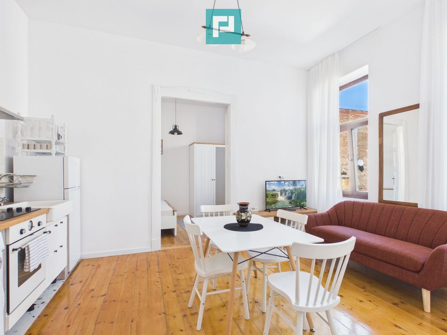 Apartament 2 camere ultracentral Oradea - Poză 2