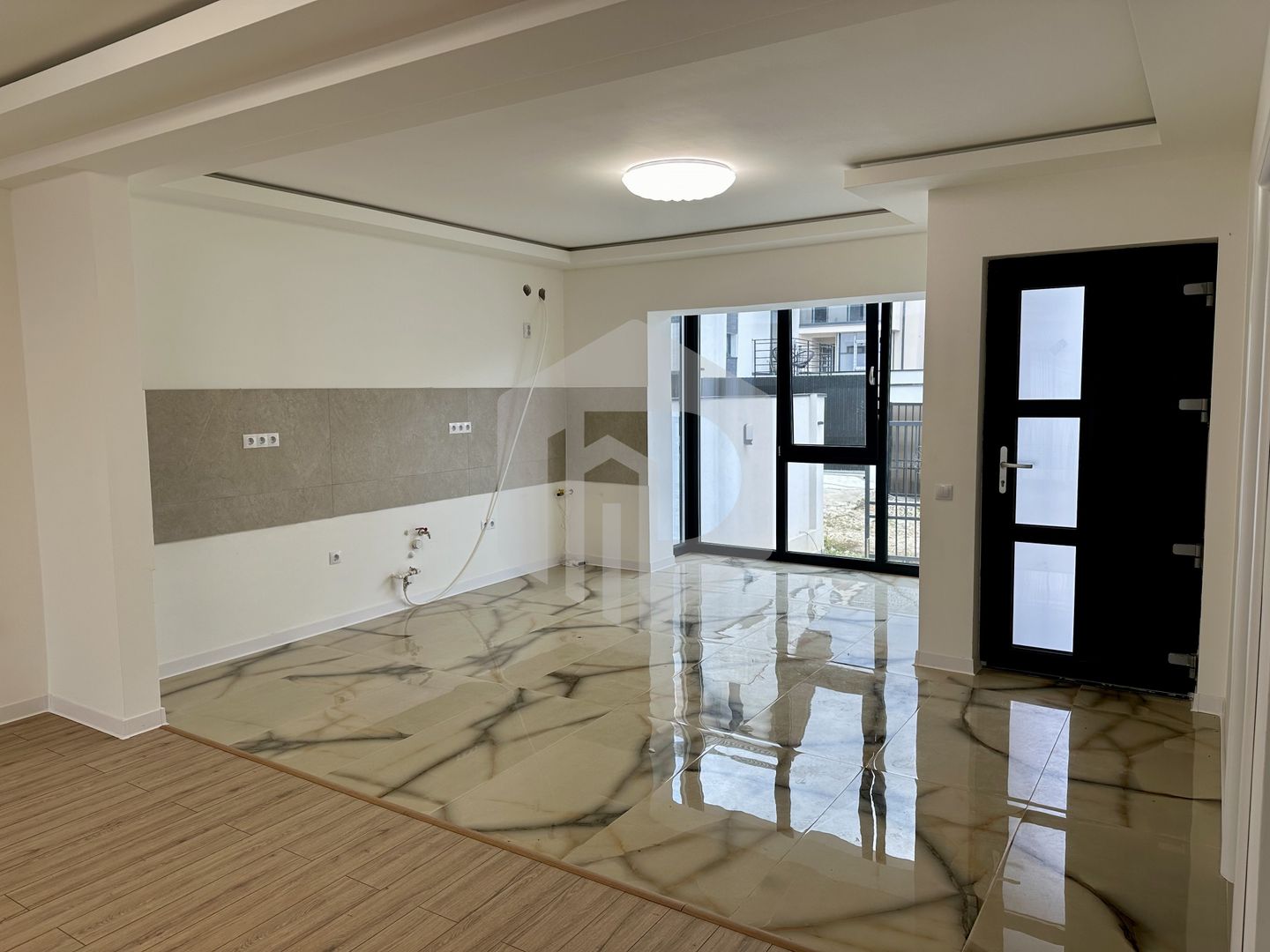 Cristian | Duplex |118mpu+ Mansarda amenajata | La Cheie| 158mp Teren - Poză 4