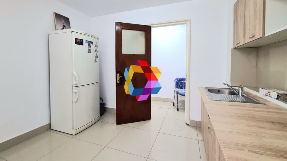 Spatiu birouri de închiriat Brasov - 60 mp # spatii-comerciale-brasov.ro - Poză 7