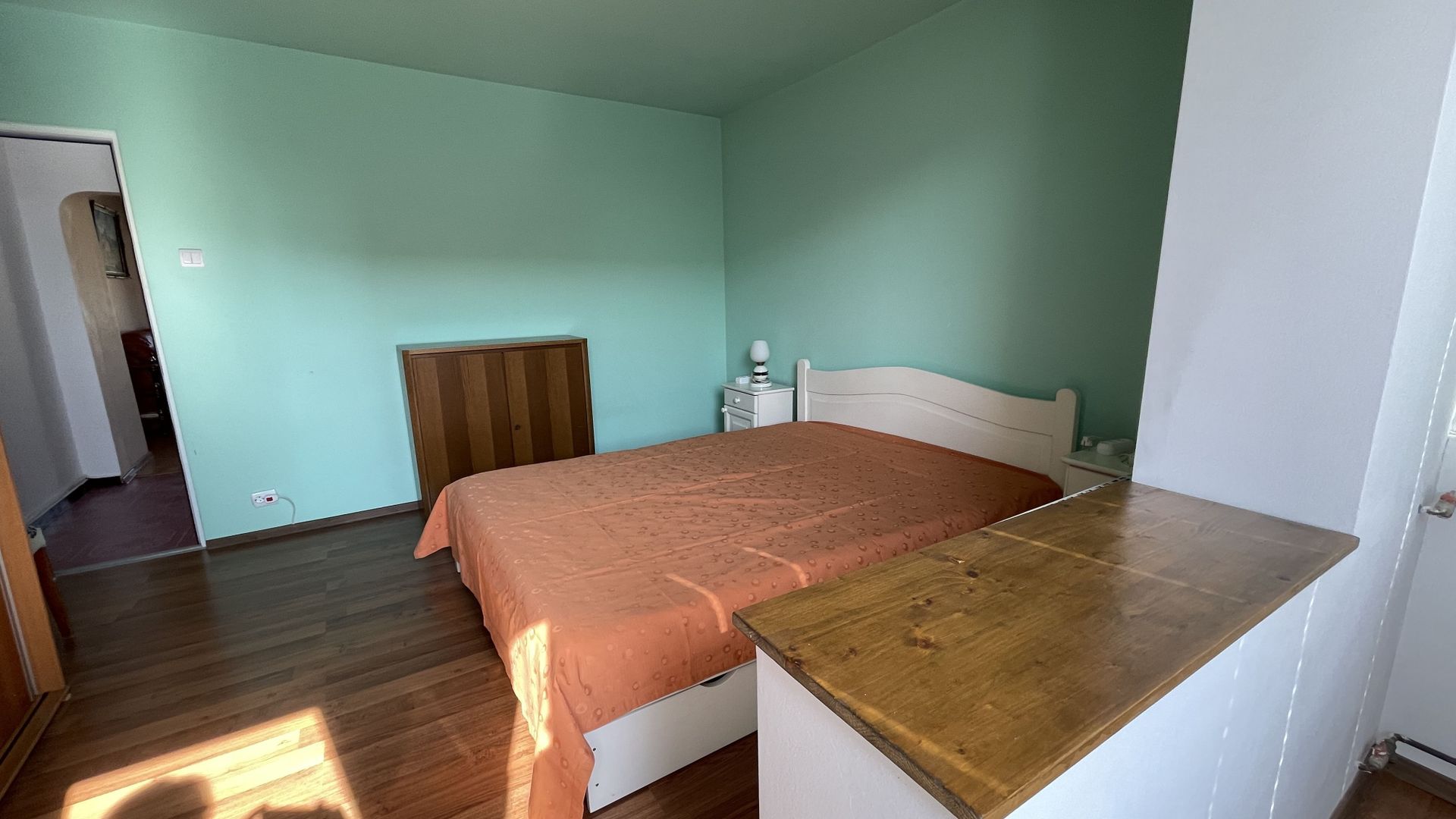Apartament spațios cu două camere, etajul 4 cu acoperiș. - Poză 20