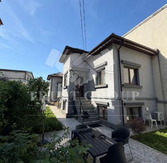 Casa parcul circului | renovata - Poză 1