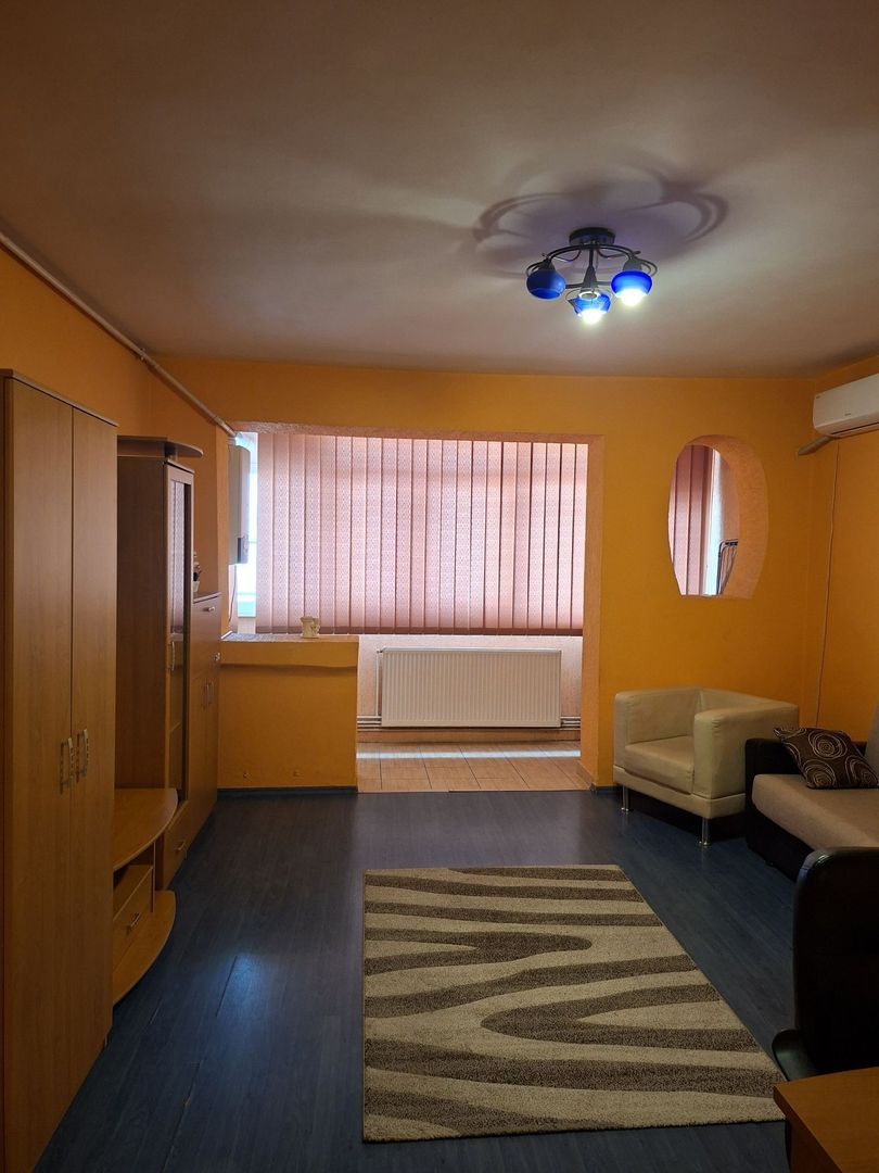 Garsoniera decomandata, pet friendly, centrala proprie, metrou 5 min, mobilata - Poză 2