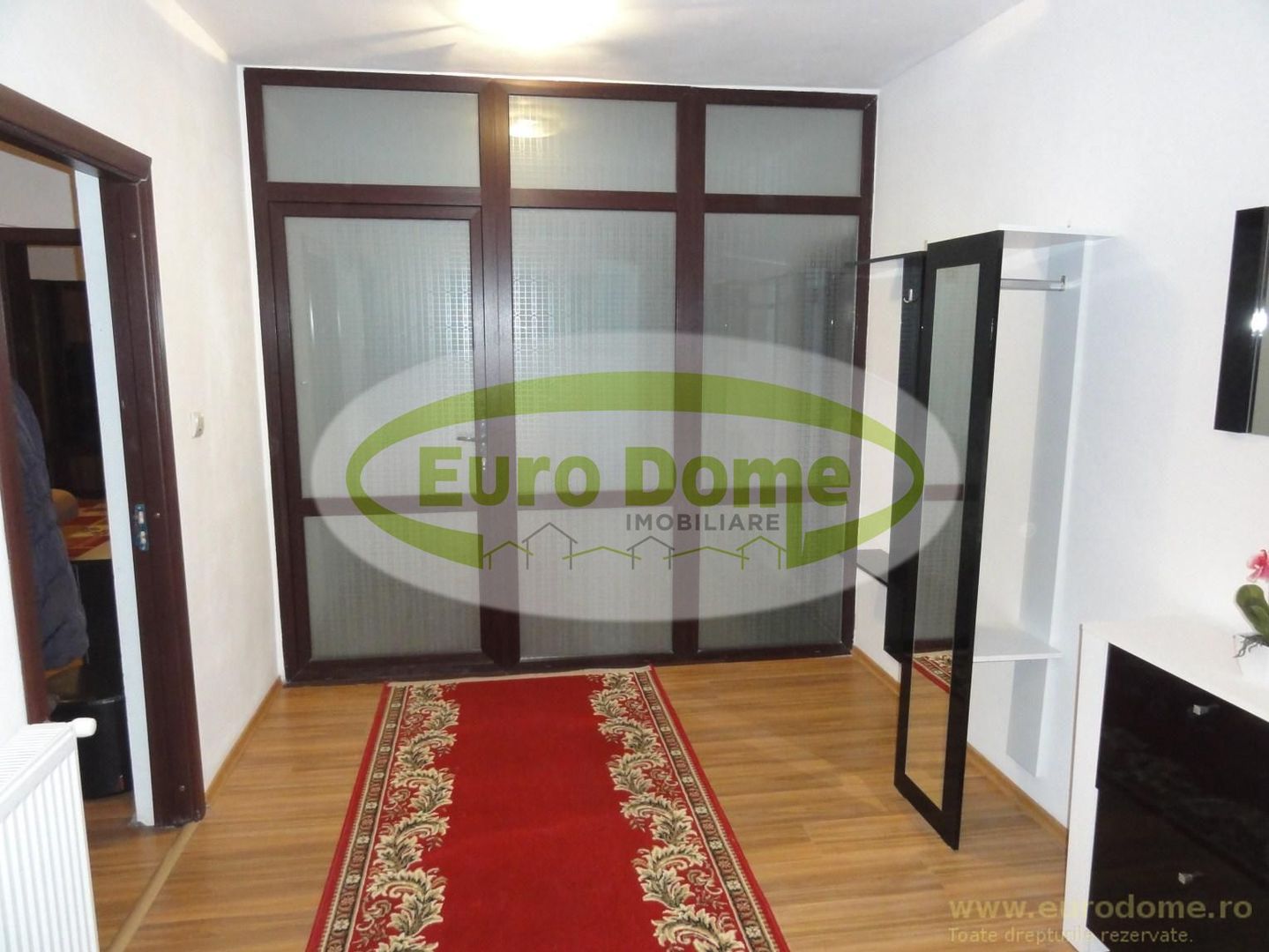 Inchiriere apartament in vila. - Poză 10