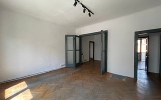 Apartament cu farmec istoric, 120 mp, în inima Clujului – Strada Eroilor - Poză 1