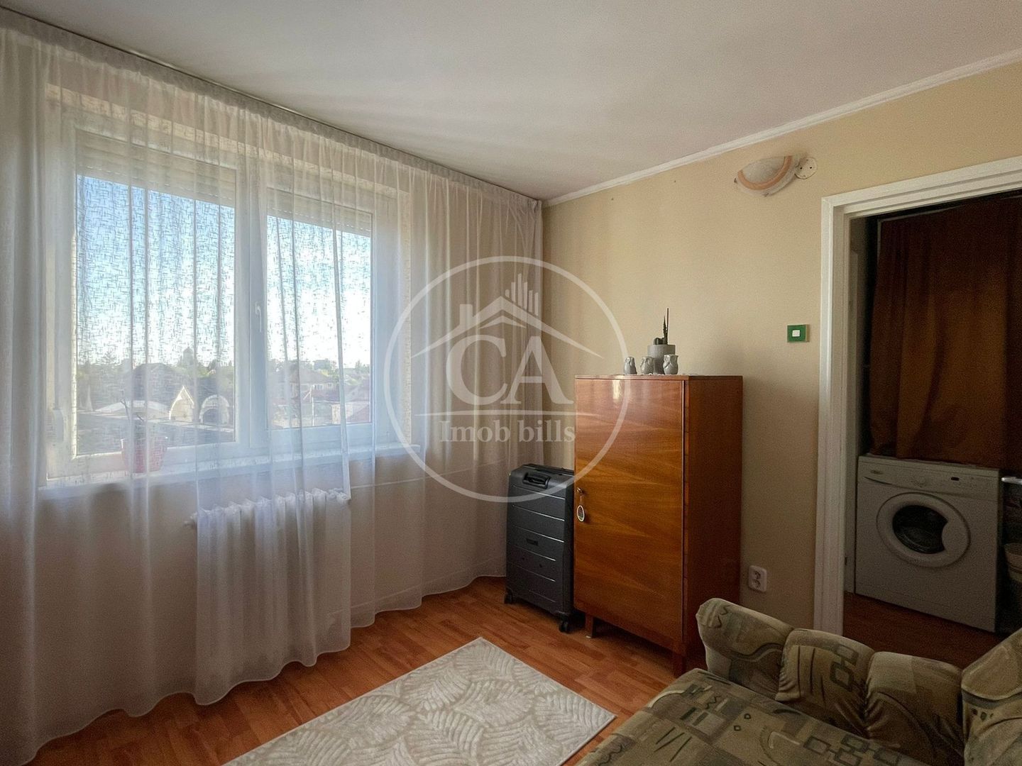 Apartament de vânzare cu 2 camere în zona Velența, Oradea - Poză 4