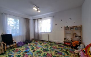 Spatiu comercial pretabil multiple destinatii, Florilor Brasov - Poză 6
