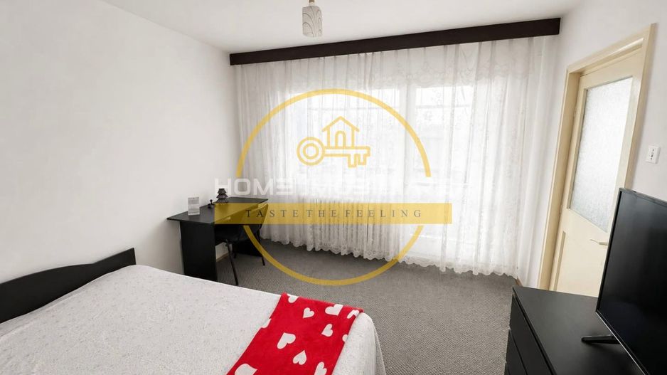 Apartament cu 3 camere/ 60mp/ zona Podu Ros - Poză 1