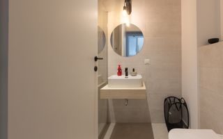 De Vanzare Apartament 3 Camere de Lux, pe 2 Nivele, Sebastian sect.5 - Poză 15