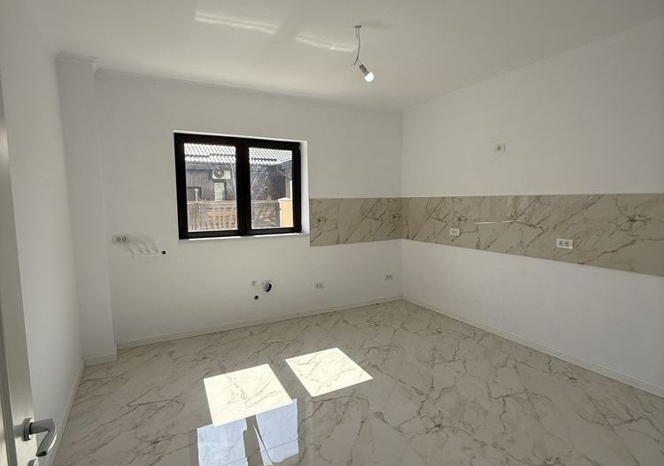 Casa tip duplex P+1+Pod | Tunari - Poză 3