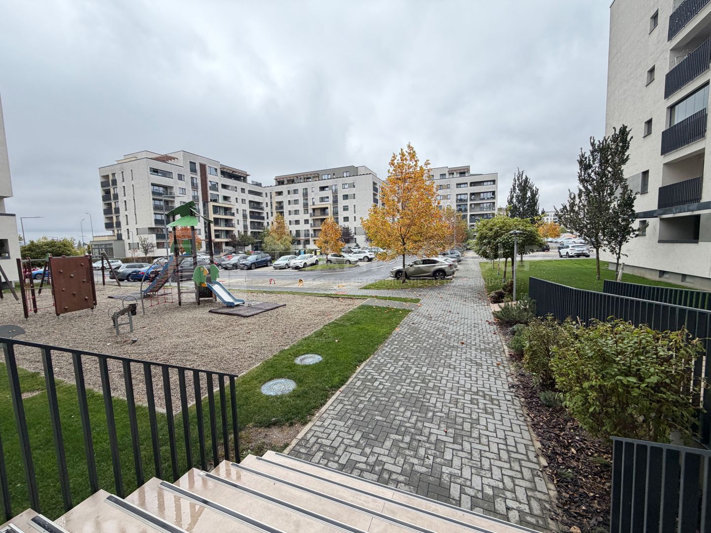 Apartament 2 camere, parcare - Kasper Coresi - Poză 15
