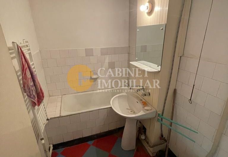 3 camere decomandat, modelul cu 2 bai, 2 balcoane, etaj 2, zona Dacia - Poză 7