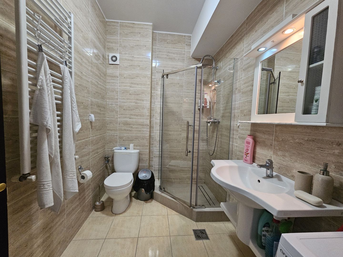 Apartament 2 camere de inchiriat Summerland Mamaia - Poză 6