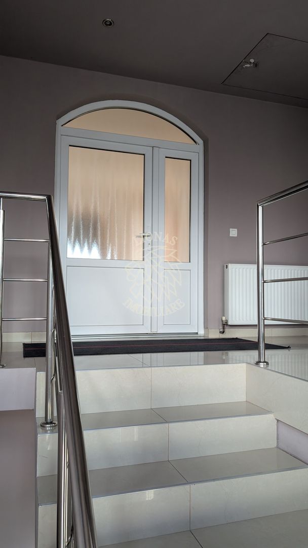 Spatiu birou 4 camere+3 terase-etaj 1-parcare-Zona Libertatii - Poză 4