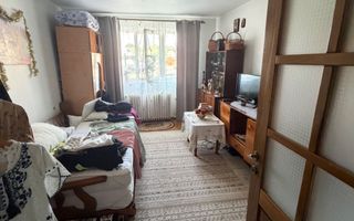 Camera de camin 20 mp cu baie, bucatarie, boxa si loc de parcare - Tatarasi, Iasi - Poză 3