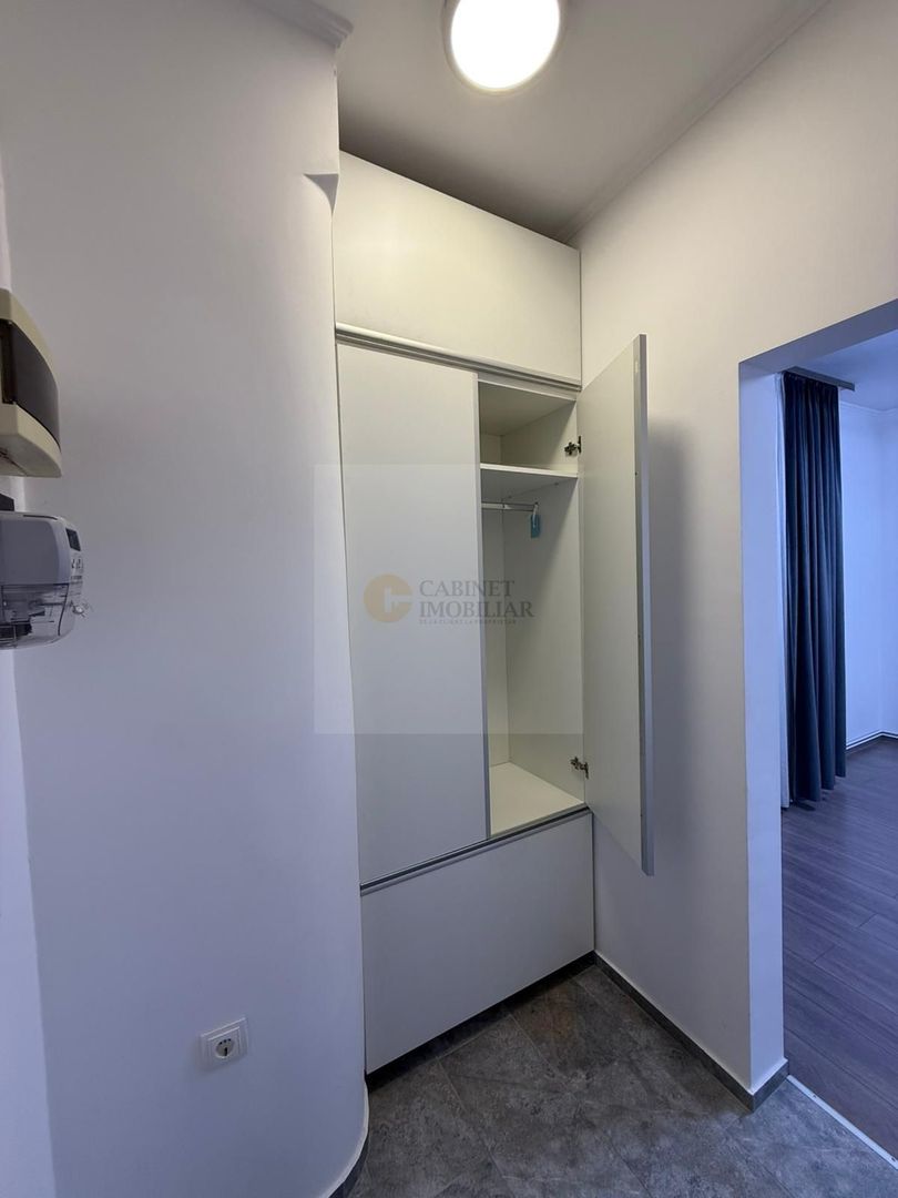 4 camere  | Etaj 1/6  | Calea Victoriei - | Partial mobilat si utilat - Poză 2