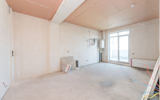 Vânzare, penthouse, 3 camere + living, strada Calea Ieşilor, Sculeni - Poză 5