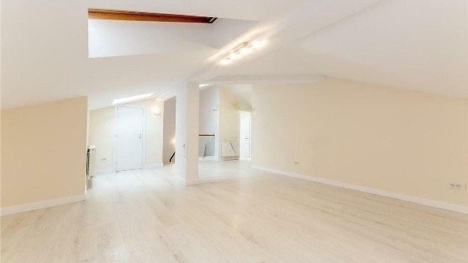 Inchiriere vila 5 camere Oxford Gardens - Poză 10