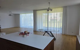 Dumbrava Vlasiei – Armonie între design, lumină și natură - Poză 21