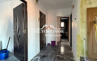 NECTORA IMOB-Apartament 3 camere, 2 bai, 3 balcoane, Zona Velenta,65mp - Poză 1
