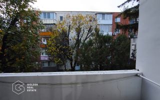Apartament spatios cu 2 balcoane, centrala proprie, zona Micalaca - Poză 10
