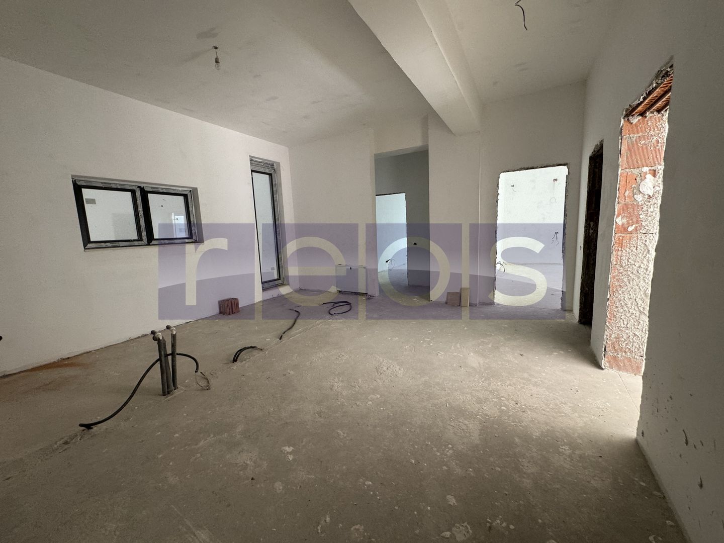 APARTAMENT 2 CAMERE | SISESTI- VATRA NOUA | BALCON MARE 6MP - Poză 3