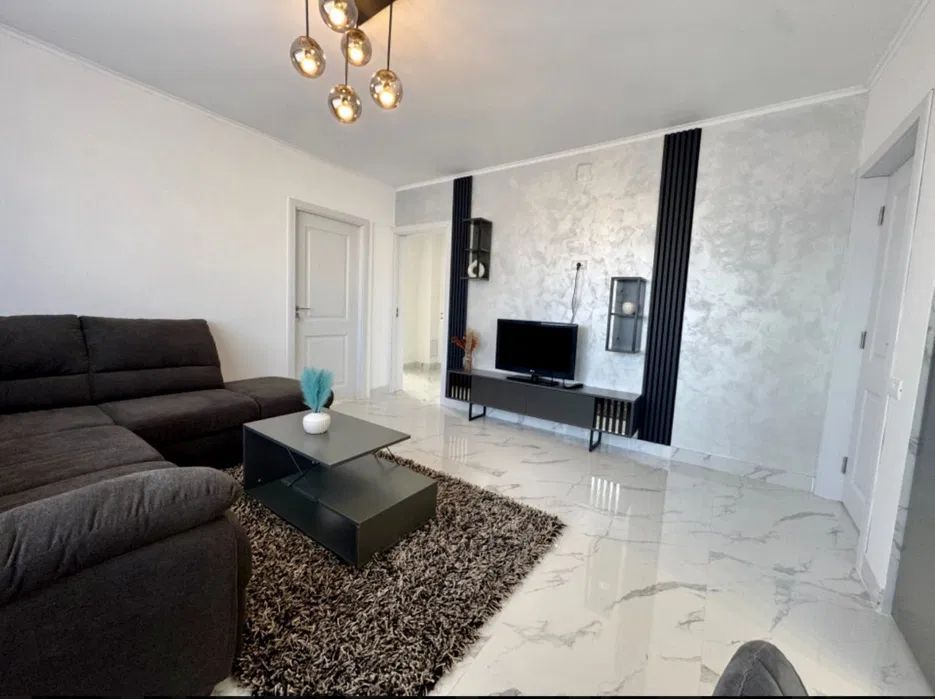 Apartament 3 camere de inchiriat 1 MAI Domenii Pajura - Poză 2