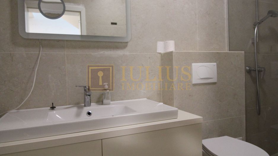 Casa in Ghiroda, 5 camere, 2 bai. - Poză 18