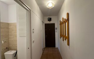 Apartament 2 camere bucatarie inchisa si baie cu geam pe Nicolae Iorga - Poză 3