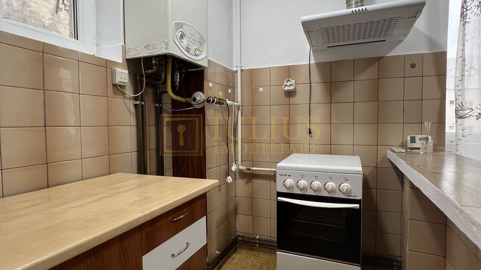 Piata Unirii; dormitor +birou;parcare privata si boxa (centrala proprie si ctr.) - Poză 20