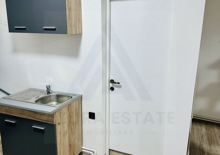 Apartament 2 camere 45 mp utili zona Vasile Aaron - Poză 6