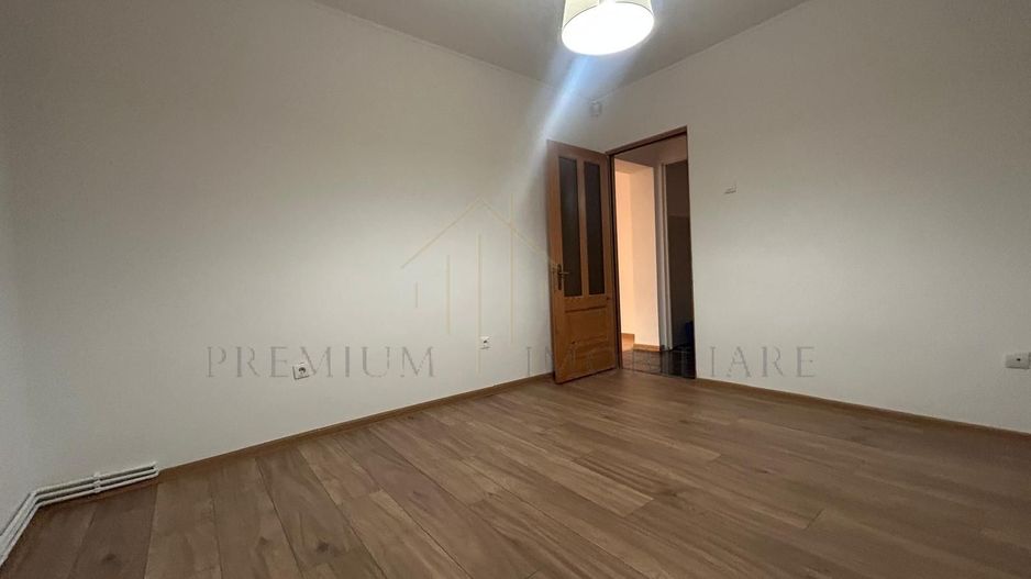 Apartament 3 camere, 100 mp, ultracentral – ideal birouri - Poză 11