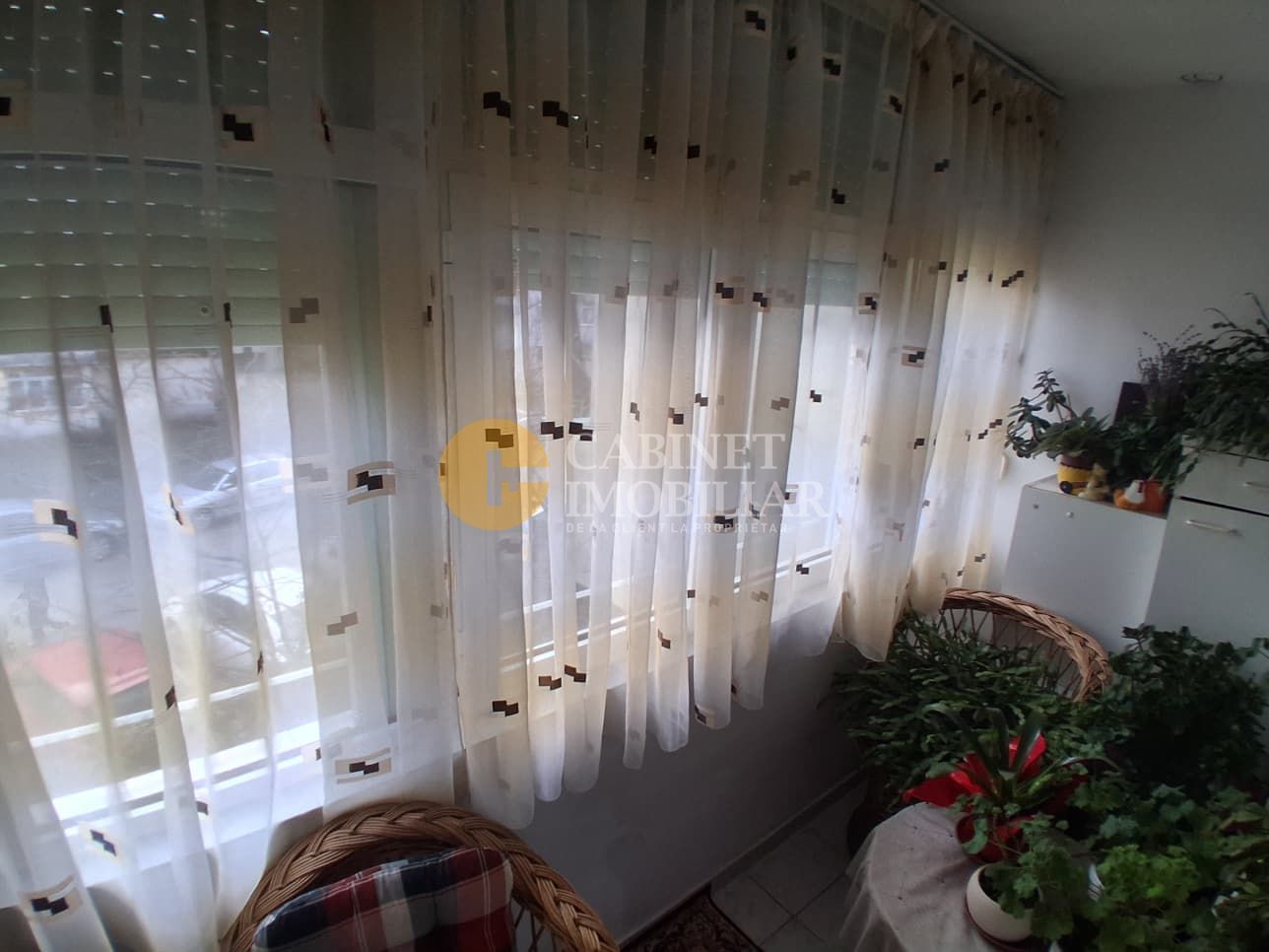 Apartament cu 2 camere, Decomandat, zona Tatarasi Iasi. - Poză 6