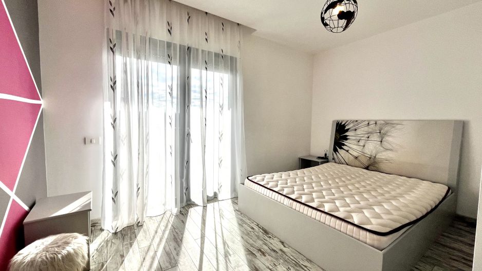 3 camere spațios si  cu terasă generoasă, la intrare în Dumbrăvița - Poză 17