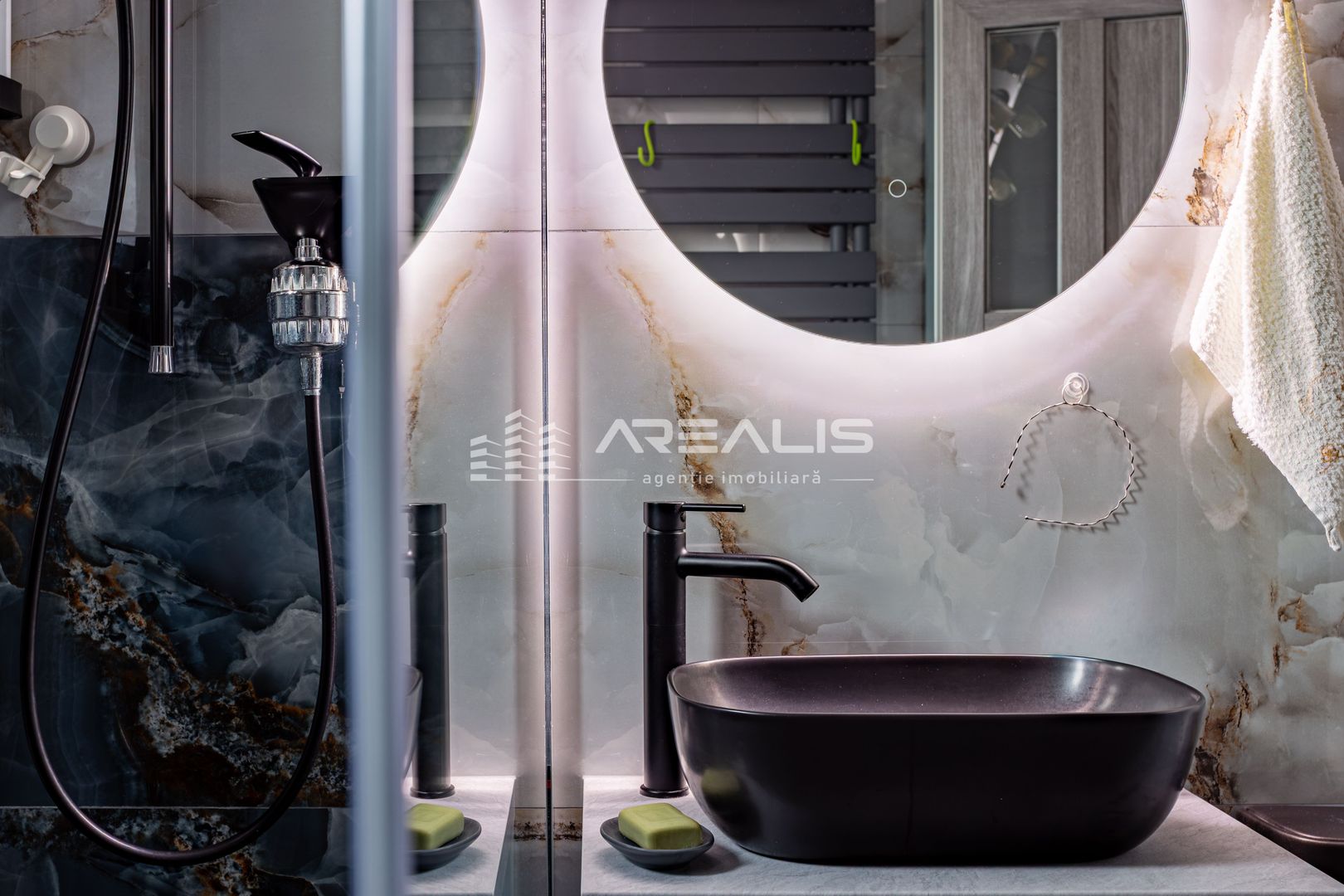 Apartament elegant de 4 camere - Zona Andrei Mureșan - Poză 11