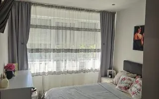 Apartament 3 camere Decomandat - Poză 15