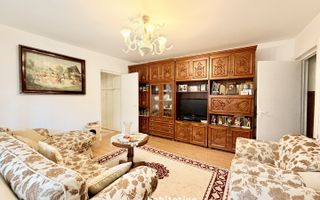 Apartament 3 camere de vânzare - Girocului, 0% comision cumpărător - Poză 1