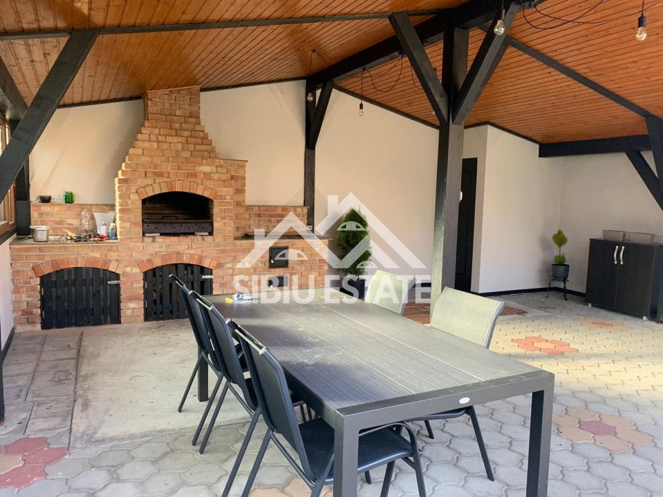 Casa tip duplex 5 camere 350 mp teren terasa cu zona gratar si pivnita - Poză 17